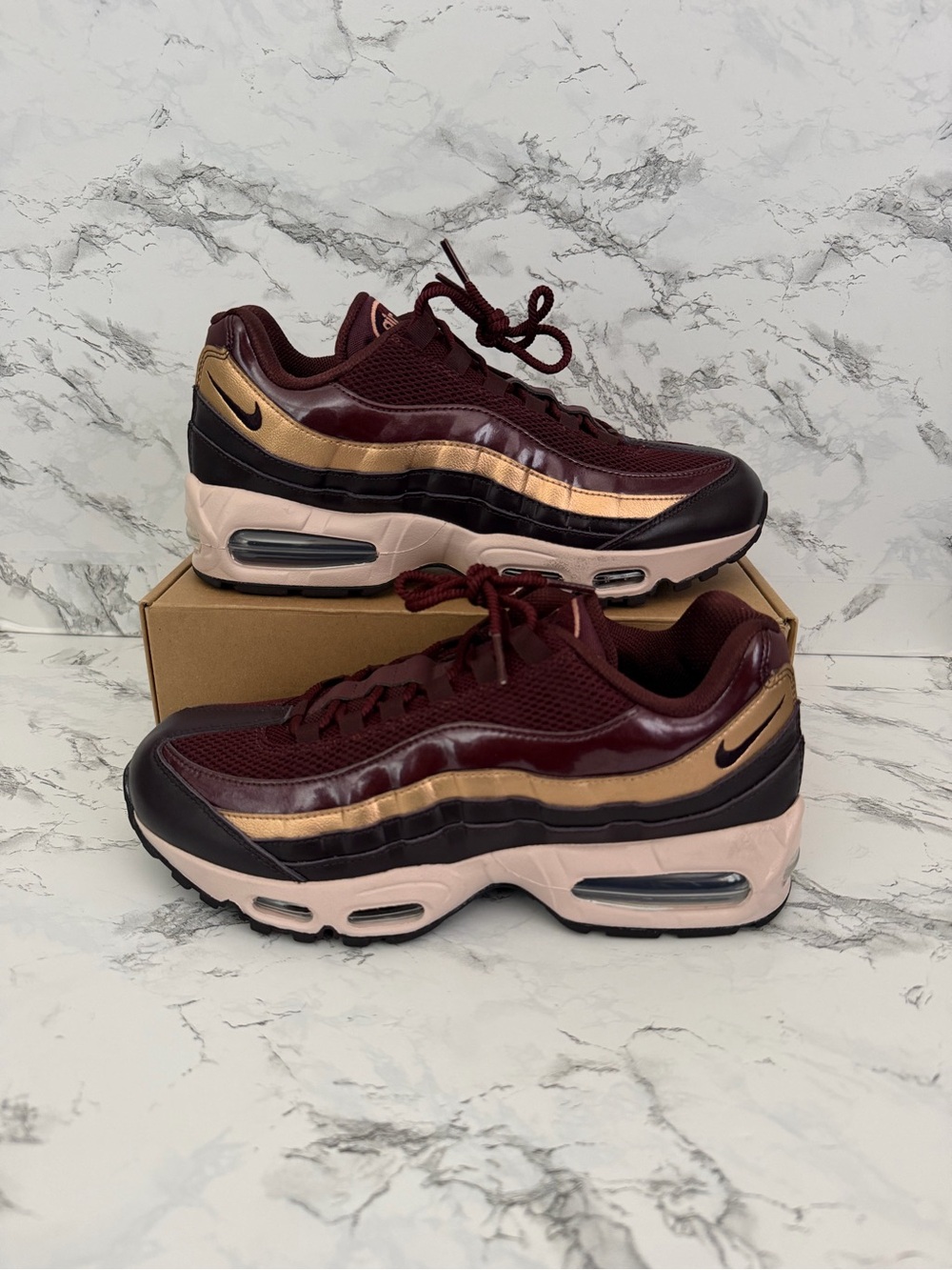 Nike Air Max 95 SE Big Bubble Burgundy Crush Shoes Athletic IB6398 Women Size 10